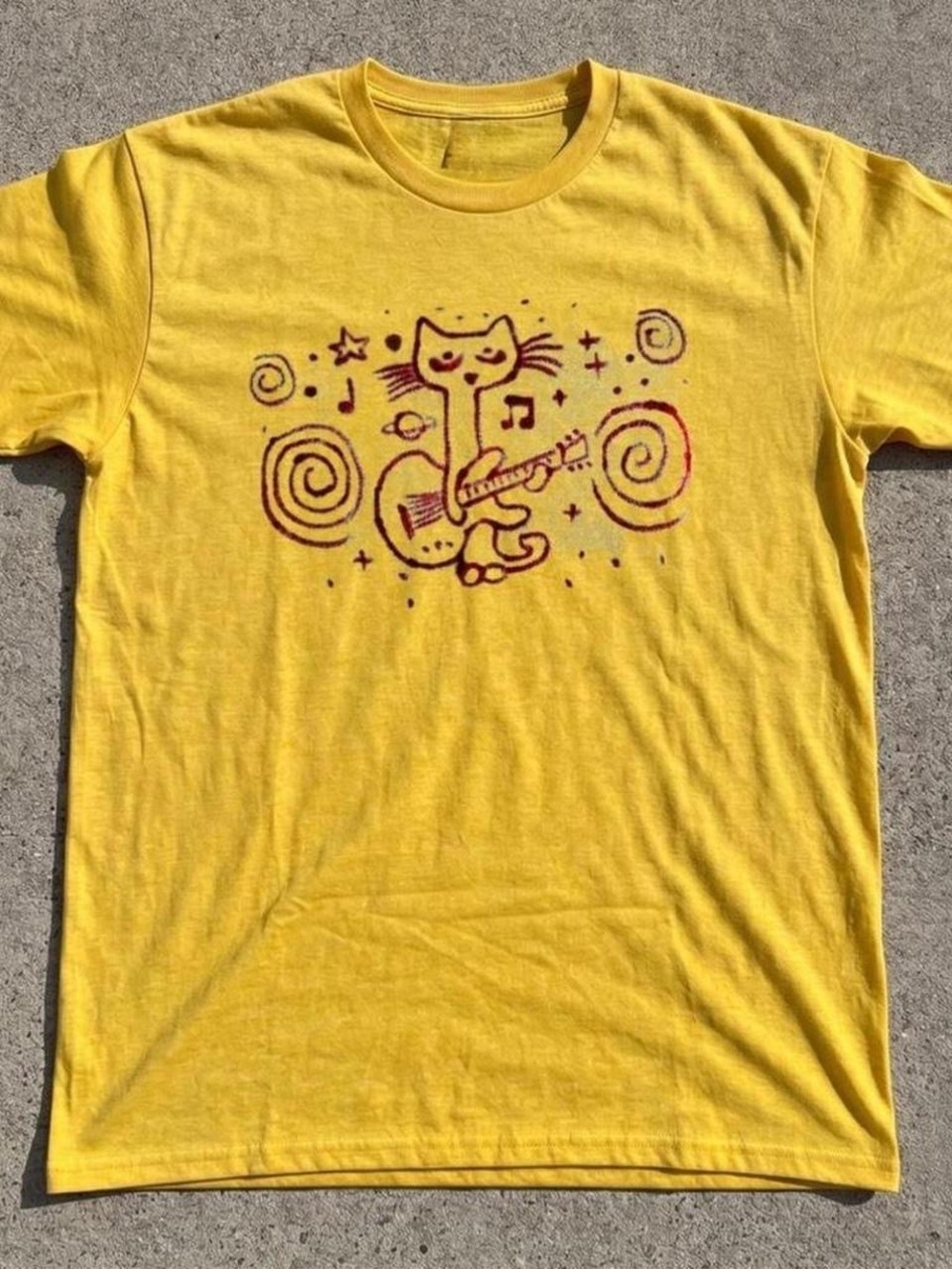Gildan Yellow Cat Guitar Graphic Tee